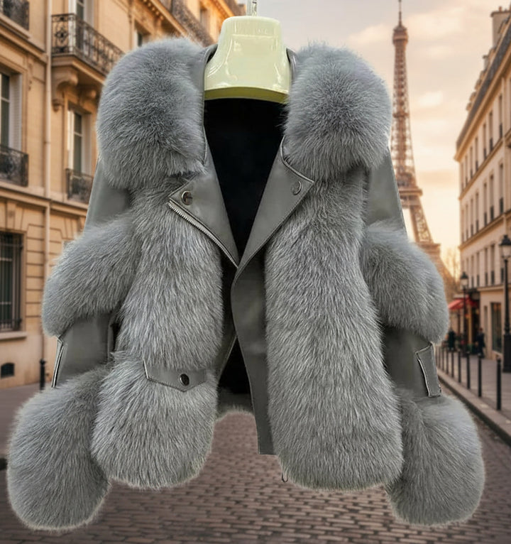 Soléanne | Een Elegante Jas.