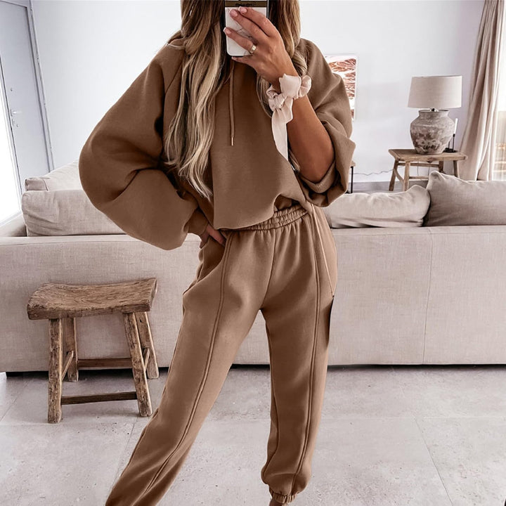 Liora | Het Sportieve Joggingpak Met Natuurlijke Vrijheid