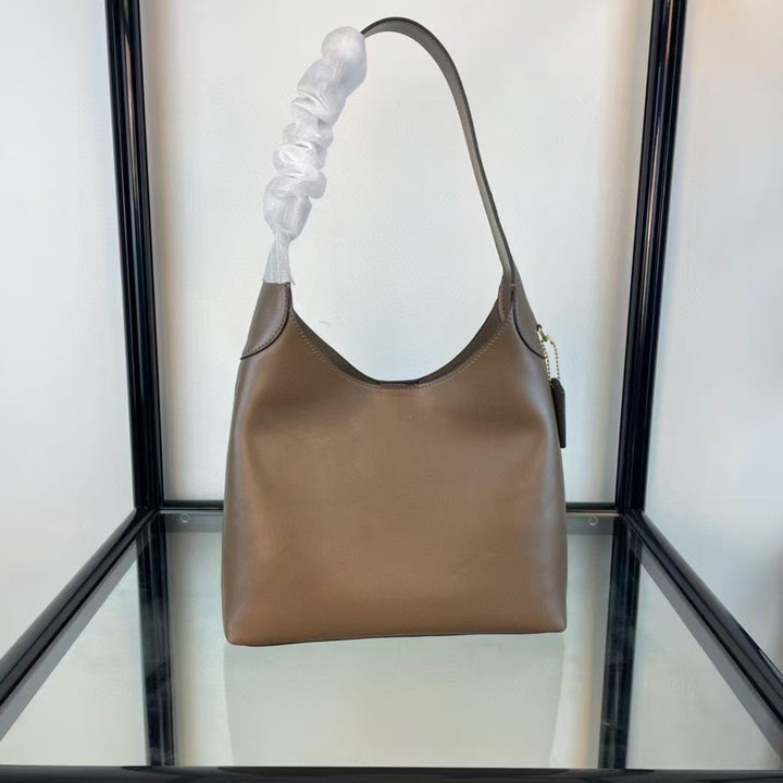 Lunaria | Een Tas waar Vorm en Elegantie  Samensmelten