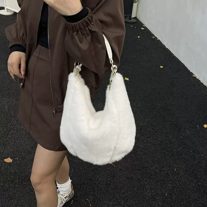 Brunette Douceur | De Fluffy Tas Met Onweerstaanbare Charme