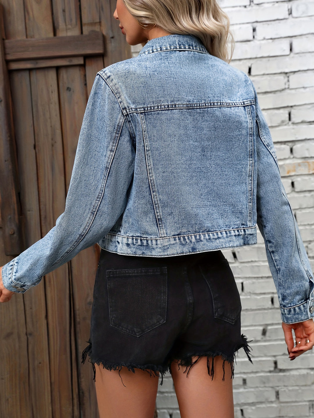 Denim Élla — Het Tijdloze Spijkerjasje