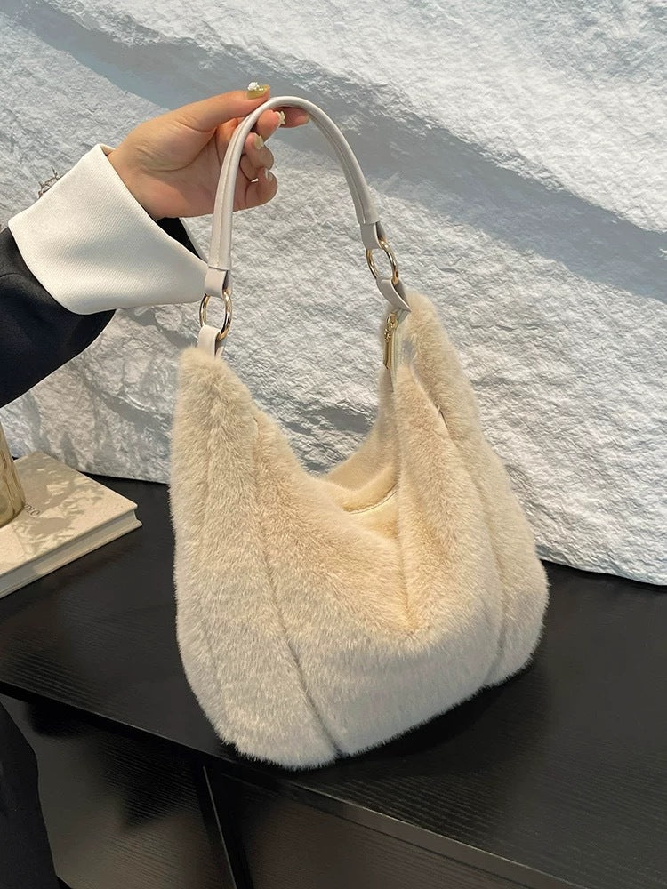 Brunette Douceur | De Fluffy Tas Met Onweerstaanbare Charme